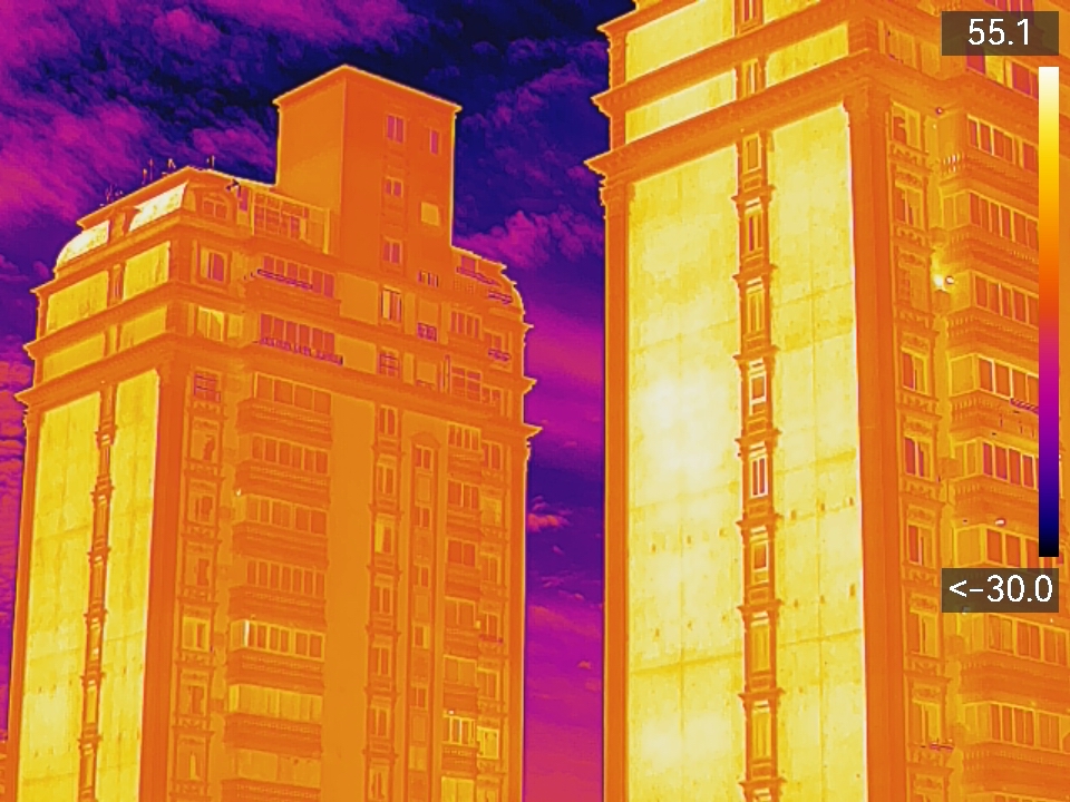 红外热像仪应用上海市超低能耗建筑检测